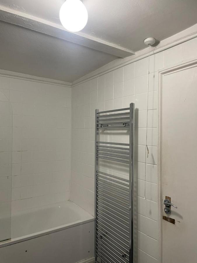 Balham, South London Spacious Guest House 1, 6 Rooms Available Εξωτερικό φωτογραφία